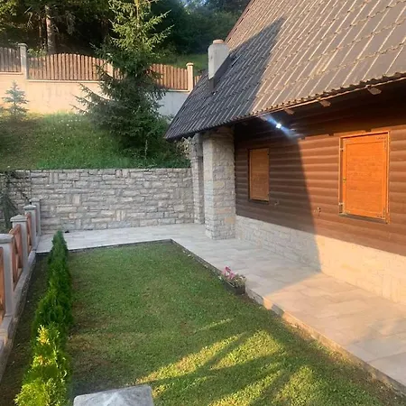 Bella Vlasic Villa Mudrike