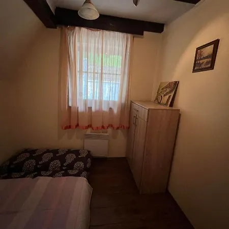 Bella Vlasic Villa Mudrike